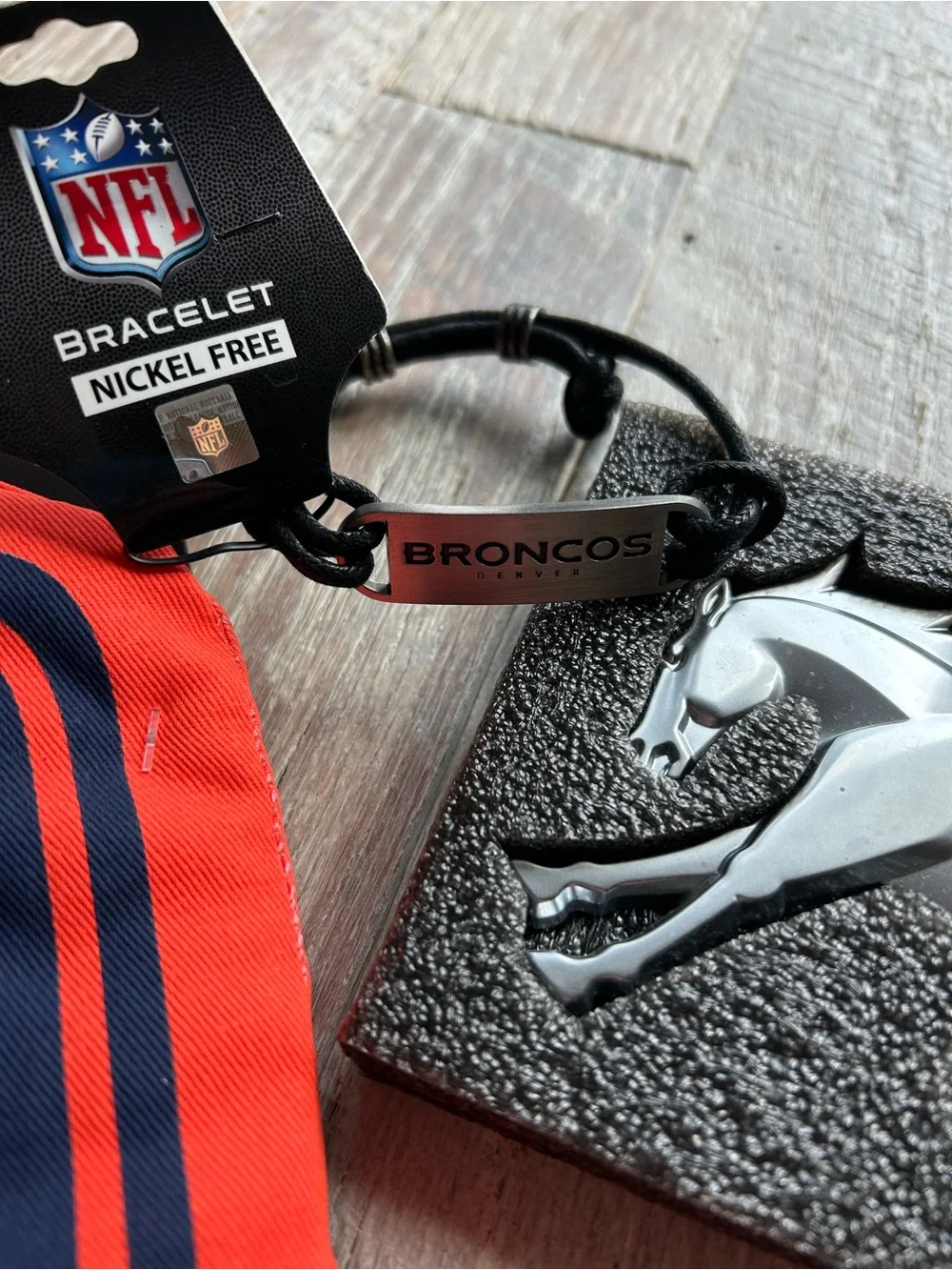 NFL Denver Broncos Fan set! 🐎💙🧡 - Picture 3 of 5